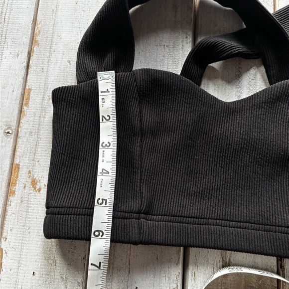 Minkpink | cross strap | stretch | sweetheart neck | strappy | black | crop | xs - Picture 4 of 11